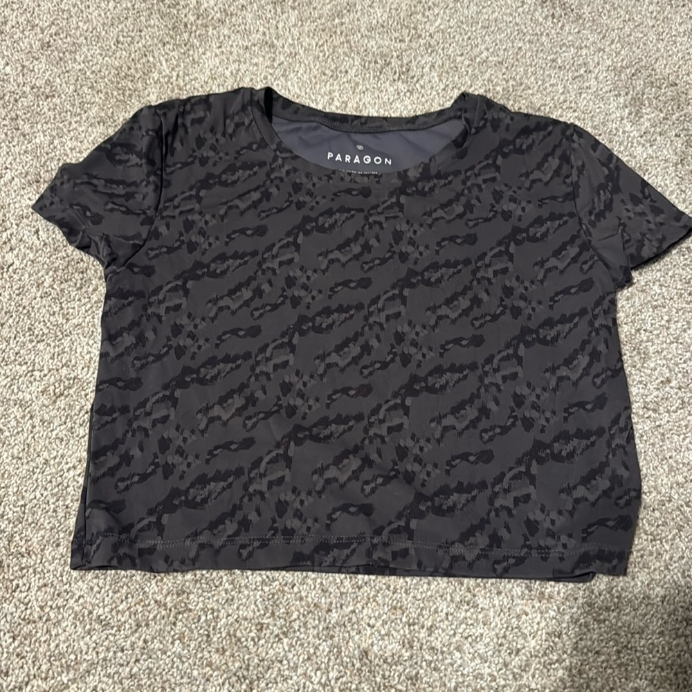 Paragon crop T